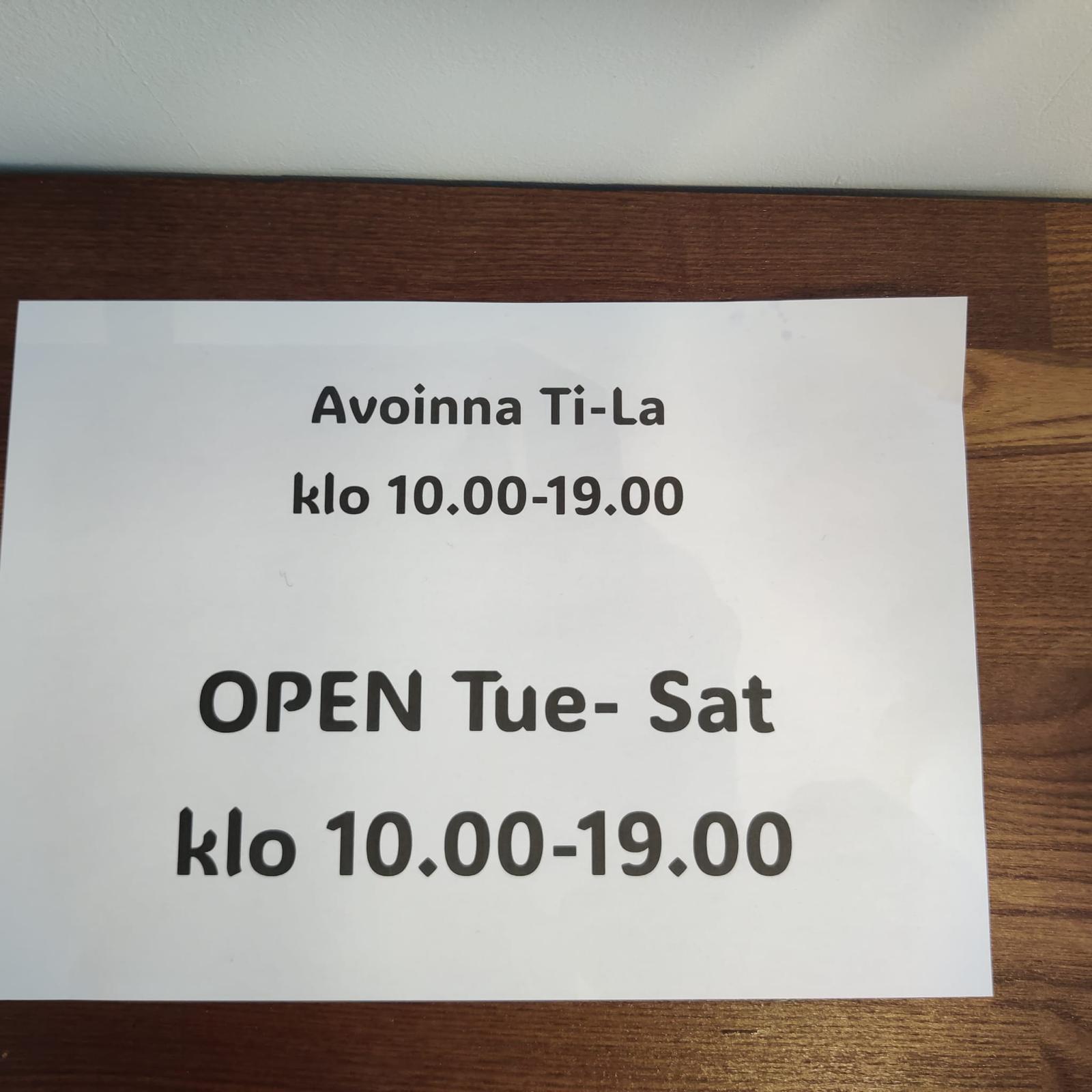 avoinna